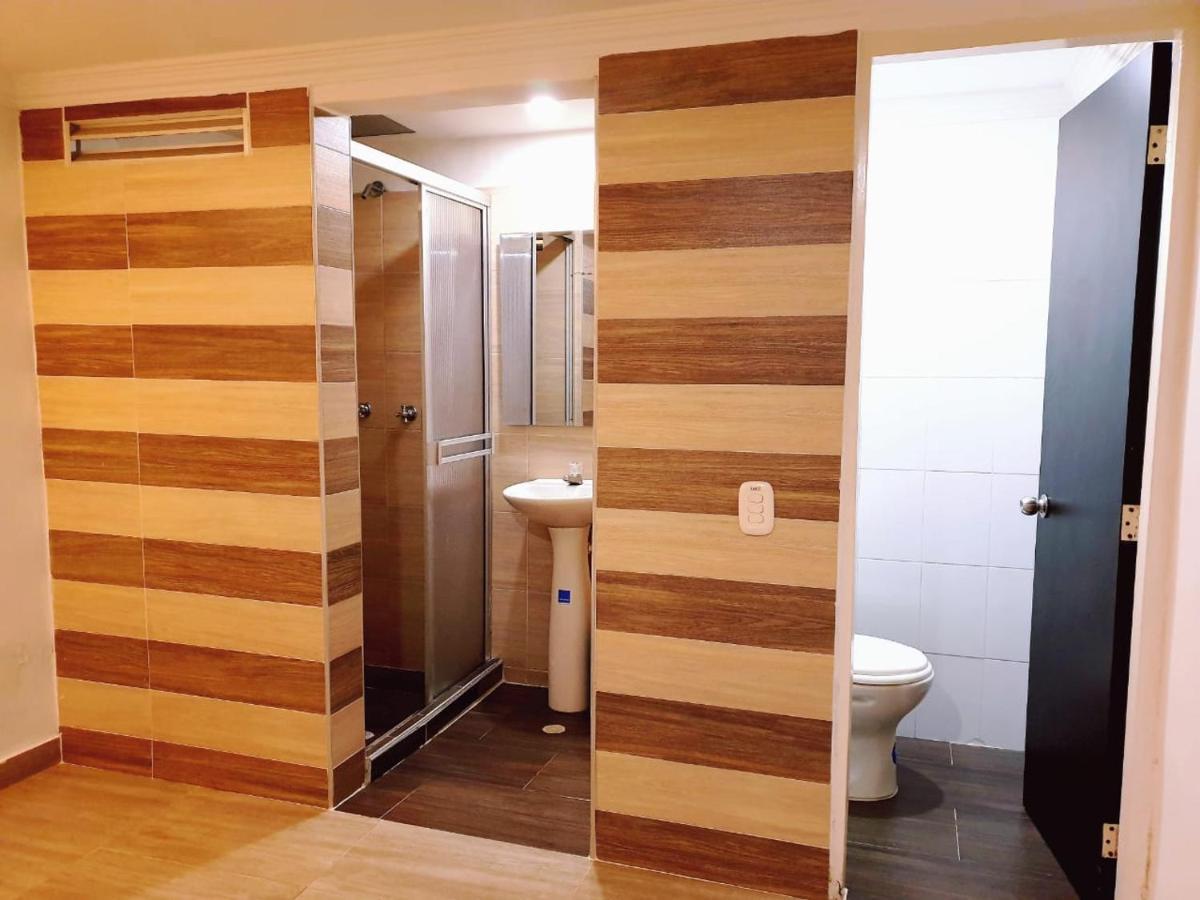Hotel Motel Love Ибаге Экстерьер фото