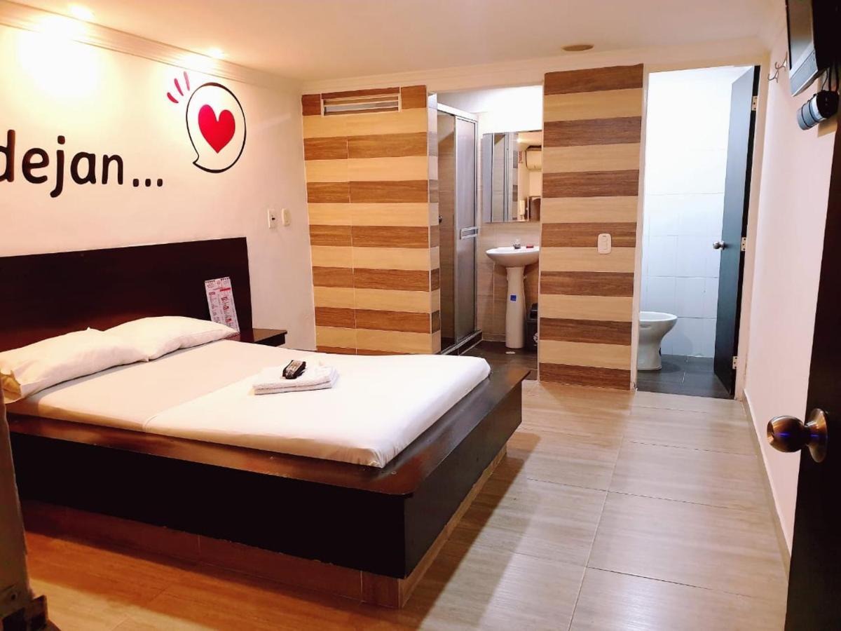 Hotel Motel Love Ибаге Экстерьер фото